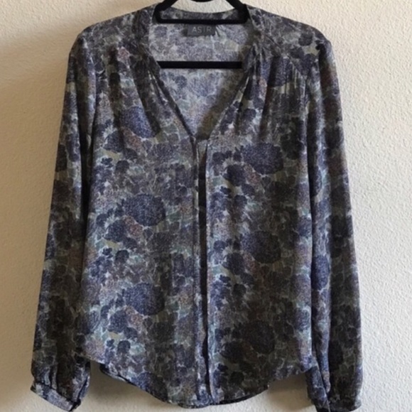 ASTR Dot Art Popover Blouse - Picture 1 of 4